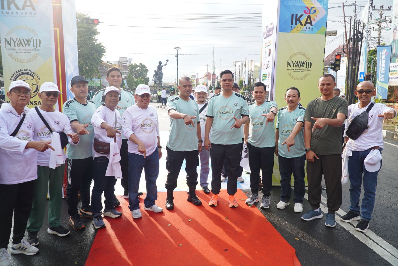 Reuni akbar Nyawiji 2026 IKA SMAN 1 Jepara diikuti ribuan alumni dalam kegiatan jalan sehat dan aksi sosial