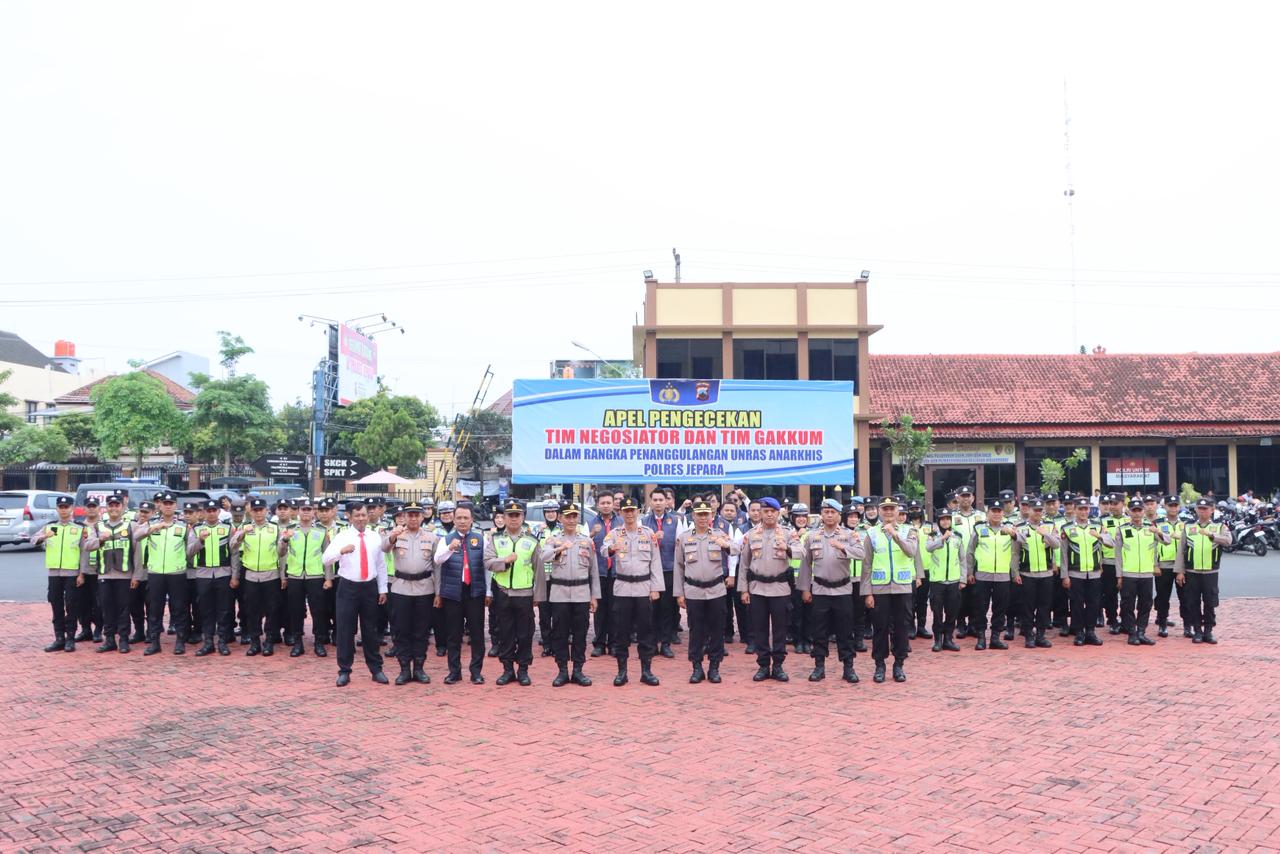 Apel pengecekan tim negosiator dan gakkum Polres Jepara antisipasi aksi anarkis