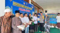 Penyaluran zakat fitrah Polres Jepara kepada masyarakat di Masjid Kholilurrohman menjelang Idul Fitri 1447 H