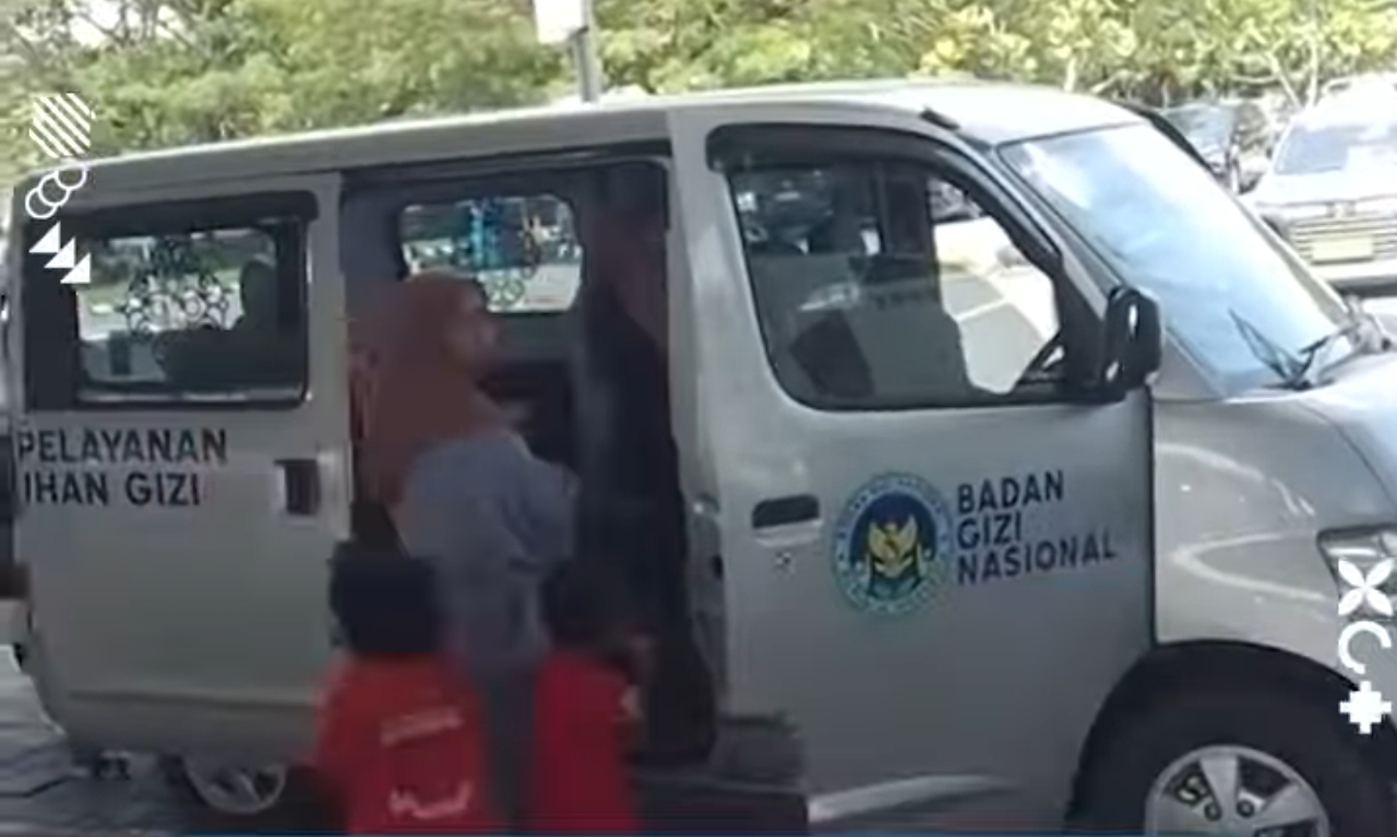 Mobil MBG dipakai jemput tamu dan liburan di Lombok viral di media sosial